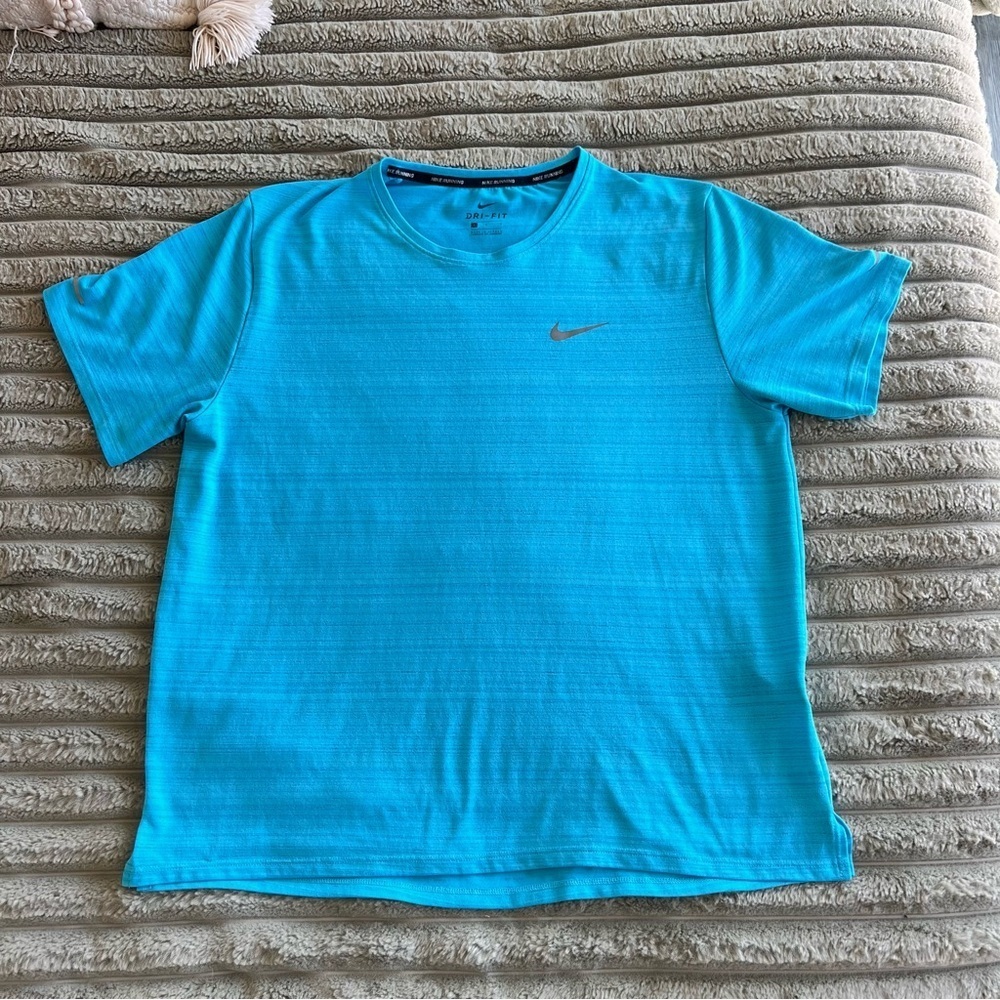 Men's Nike Dry Fit Blue T-Shirt- Size L
